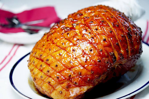 A Glazing Tradition: How to Perfectly Glaze Your Christmas Ham