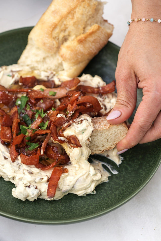 Crispy Bacon & Caramelised Onion Cream Cheese Dip